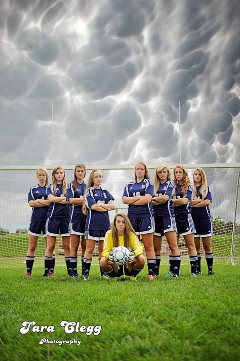 One of our senior soccer pictures! Tara Clegg did an awesome job making us look intimidating :) Soccer Picture Ideas, Soccer Photo Ideas, Soccer Photography Poses, Soccer Team Pictures, Soccer Senior Pictures, Soccer Team Photos, Team Photo Ideas, Soccer Photo, Soccer Poses