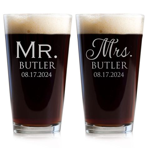 Personalized Beer Glasses, Glasses Bride, Custom Beer Glasses, Custom Whiskey Glasses, Groom Wedding Gift, Custom Glassware, Beer Glassware, Glasses Wedding, Pint Of Beer