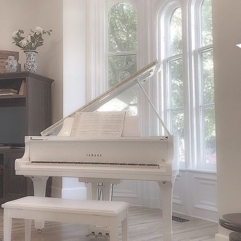 Dreamy Filter, White Piano, Wuthering Waves, Cream Aesthetic, White Swan, 背景 シンプル, Aesthetic Themes, Aesthetic Images, White Aesthetic