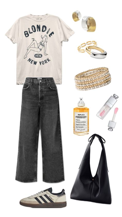 Casual Black Jeans Outfit, Casual Errands Outfit, Casual Lunch Outfit, Hobo Bag Outfit, Dior Lip Oil, Replica Perfume, Black Hobo Bag, Lunch Outfit, Maison Margiela Replica