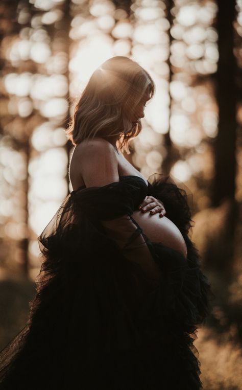 This gorgeous mama to-be is quite literally GLOWING #maternity #photography #photoshoot #oregon #oregonexplored #pnw #akutcherphotography Winter Maternity Photoshoot Ideas, Halloween Themed Maternity Shoot, Maturity Photoshoot Winter, Halloween Maternity, Witch Maternity Photos, Halloween Themed Maternity Pictures, Halloween Maternity Pictures, Maternity Witch Photoshoot, Gothic Maternity Photoshoot