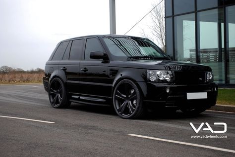 Range Rover Sport Supercharged Range Rover Sport Black, Black Range Rover, Dream Cars Range Rovers, Range Rover Black, Range Rover Sport L320, Range Rover Supercharged, Black Range, Sport Suv, Cars Land