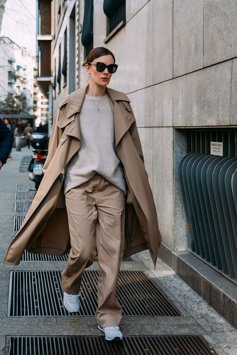 MFW Day 3 Jo Ellison, 2020 Street Style, Reportage Photography, Milan Street Style, Winter Mode, Cool Street Fashion, Fashion Week Street Style, Street Chic, Coat Fashion