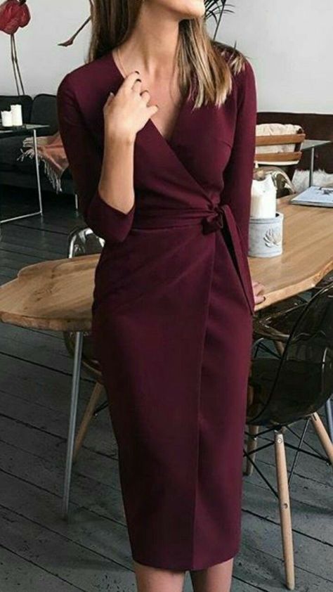 Gaun Koktail, Wrap Dresses, Burgundy Dress, Work Outfits Women, Simple Wedding, Professional Outfits, Guest Outfit, Mode Inspiration, Classy Dress