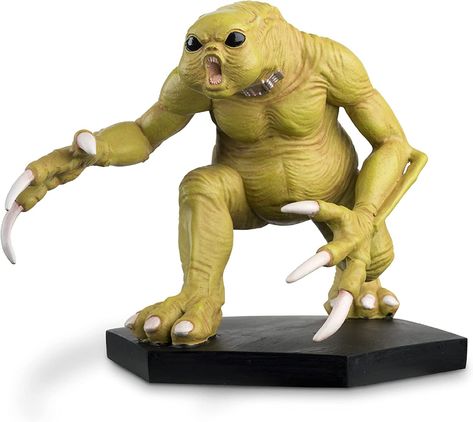 Doctor Who - Slitheen Doctor Who Figurine - Doctor Who Figurine Collection by Eaglemoss Collections : Eaglemoss Collections: Amazon.co.uk: Toys & Games Ice Warriors, All Doctor Who, Sci Fi Tv Shows, 13th Doctor, Figurine Collection, Sci Fi Tv, Tenth Doctor, Eleventh Doctor, The Doctor