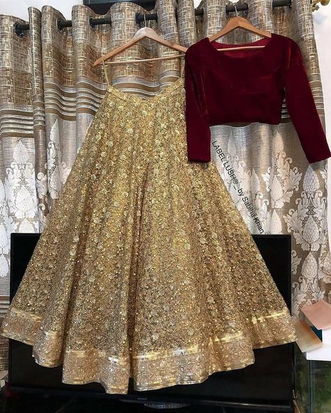 Bridesmaid Suit, Lehenga Simple, Lengha Dress, Bridesmaid Suits, Golden Lehenga, Casual Bridal Dress, डिजाइनर कपड़े, Indian Gown, Chikankari Lehenga