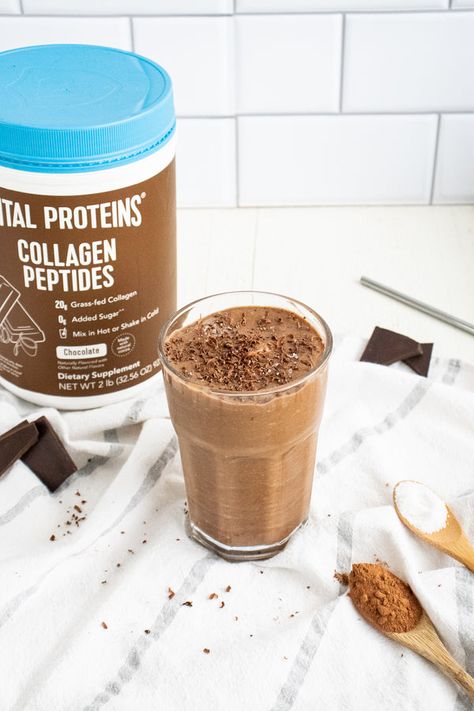 Quick Morning Breakfast, Collagen Recipes, Vital Proteins Collagen Peptides, Vital Proteins, Collagen Powder, Healthy Chocolate, Collagen Peptides, Morning Breakfast, Protein Smoothie