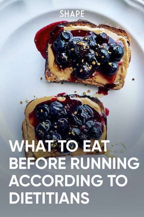 Meals To Eat Before Running, Before Run Breakfast, How To Eat For Running, Energy Before Workout, Best Pre Run Foods, Pre Run Smoothie, Running Fuel Food, Natural Running Fuel, Food To Eat Before A Run