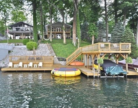 Lake House Dock, Dock Ideas, Lake Landscaping, Boat Docks, Living Pool, Lake Houses Exterior, Lake Dock, Lakefront Living, Wall Railing