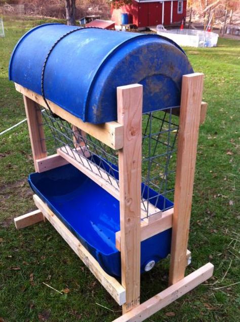 Click this image to show the full-size version. Diy Hay Feeder, Sheep Feeders, Goat Hay Feeder, Goat Feeder, Goat Playground, Horse Feeder, Goat Pen, Goat Shelter, Goat House