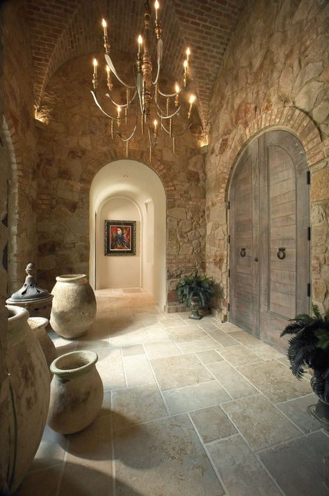 Covered Walkways, Tuscan Interior, Easy Elf On The Shelf, Tuscan Style Homes, Easy Elf, Tuscan Design, Tuscan Villa, Tuscan House, Casas Coloniales