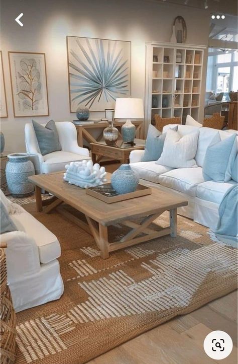 Coastal Beach Living Room, Small Beach House Interior, Coastal Farmhouse Living Room, Modern Coastal Interior Design, Coastal Family Rooms, Coastal Living Room Ideas, Vintage Apartment Decor, Light Blue Living Room, Coastal Style Living Room