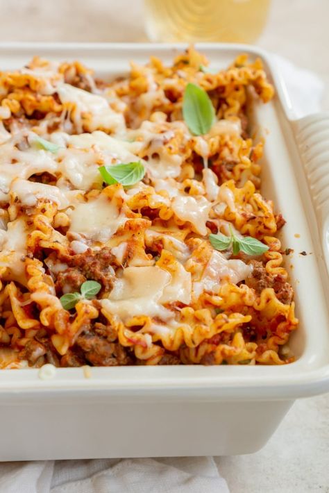 Lazy Lasagna Casserole is a spin on traditional lasagna but made easy with the same delicious ingredients like ricotta cheese, parmesan cheese, ground beef, and mini lasagna noodles. It's exactly what you want to make when you need to feed a crowd and want an easy cleanup! Lazy Lasagna Casserole, Recipes With Lasagna Noodles, Lazy Lasagna Recipe, Mini Lasagna, Lasagna Recipe With Ricotta, Lazy Lasagna, Lasagna Casserole, Lasagne Recipes, Traditional Lasagna