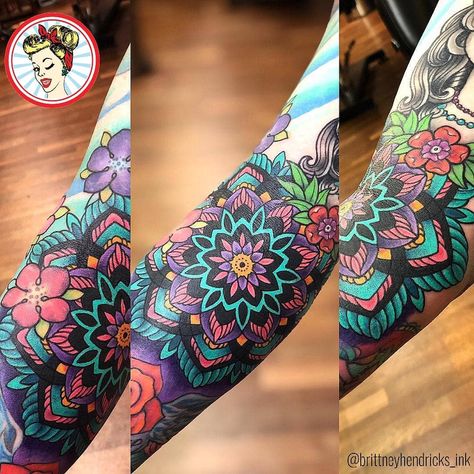 Geometric Flower Tattoo Color, Womens Colorful Sleeve Tattoo, Mandala Color Tattoo Women, Colourful Mandala Tattoos For Women, Mandala Colored Tattoo Design, Coloured Mandala Tattoo, Mandela Tattoo Color, Color Mandala Tattoo Sleeve, Floral Mandala Tattoo Sleeve Color