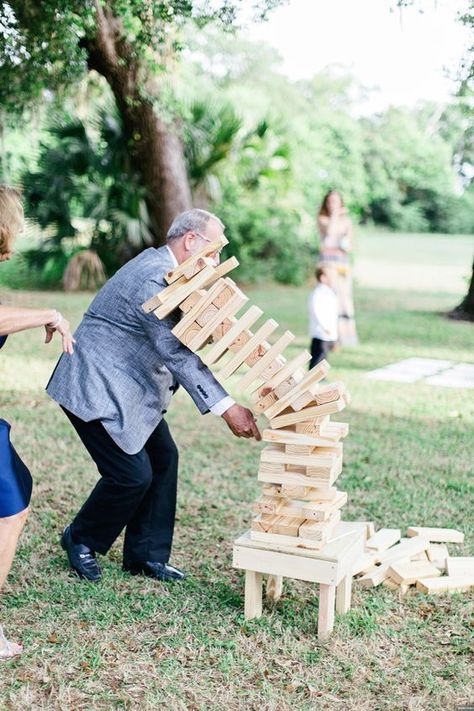 Wedding Guest Activities, Jenga Wedding, Fun Wedding Activities, Lawn Games Wedding, Wedding Reception Entertainment, Cocktail Party Decor, Reception Games, Wedding Games For Guests, Reception Activities