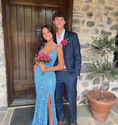 Gray Suit Prom Couple, Prom Pic Ideas For Couples Cute Pictures, Prom Date Outfits Matching, Prom Couples Blue Dress, Bf Gf Prom Pics, Light Blue Prom Dress Couple Pictures, Guy Friend Prom Pictures, Prom Poses For Non Couples, Sky Blue Prom Dress Couple