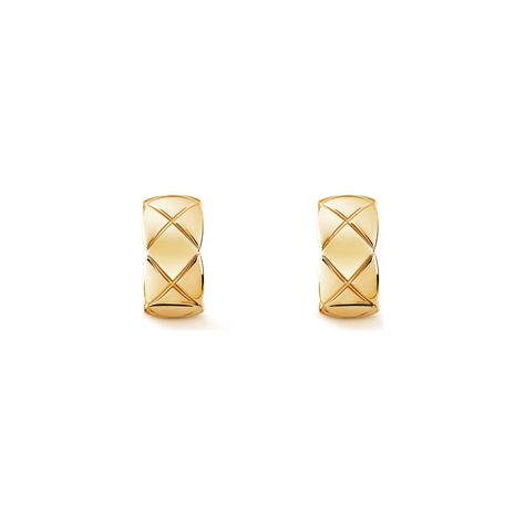 Coco Crush earrings - 3599591565571 | CHANEL Chanel Coco Crush, Coco Crush, Gold Chanel, Chanel Store, Ear Earrings, Couture Mode, Chanel Earrings, Chanel Jewelry, Gold Accessories