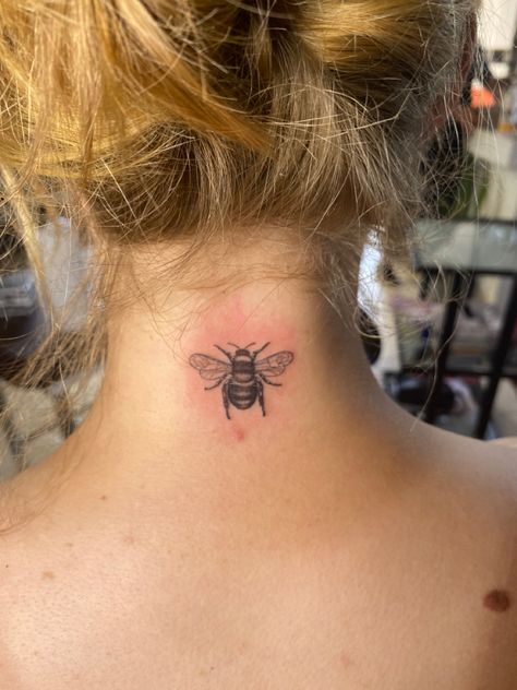 Bee Tattoo Back Of Neck, Honey Pot Tattoo Ideas, Bee Tattoo Neck, Bee Neck Tattoo, Honeybee Tattoo, Bumblebee Tattoo, Bee Tattoos, Honey Bee Tattoo, Bumble Bee Tattoo