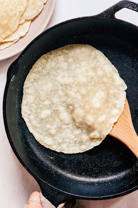 Cassava Flour Tortillas Recipe, Cassava Tortilla Recipe, Cassava Wraps, Vegan Tortillas, Tortillas Recipes, Cassava Recipe, Cassava Flour Tortillas, Cassava Flour Recipes, Coconut Flour Tortillas