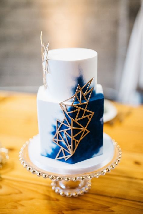 Navy & Gold Architectural Seattle Wedding - Lauren Love Photography - WithinSodo industrial chic wedding - Wtoo by Watters art deco wedding dress Navy Wedding Cake, Blue And White Wedding Cake, Art Deco Wedding Cake, Watercolor Wedding Cake, Wedding Cake Navy, Geometric Cake, Art Deco Cake, Blue And White Wedding, Industrial Chic Wedding