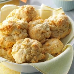 Hurry-Up Biscuits Hurry Up Biscuits, Mayonnaise Biscuits, Bread Winners, Buttermilk Biscuits Recipe, Fluffy Biscuits, Cream Biscuits, Biscuit Recipes, Biscuit Rolls, Drop Biscuits