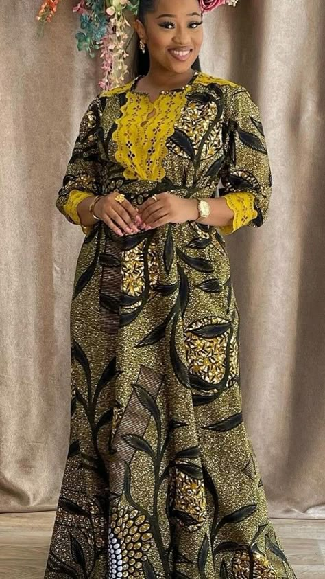 Robes Wax, Boubou Styles For Women, Fancy Short Dresses, Ankara Long Gown Styles, African Attire Dresses, Long African Dresses, Casual Dresses Plus Size, Best African Dresses, African Print Dress Designs