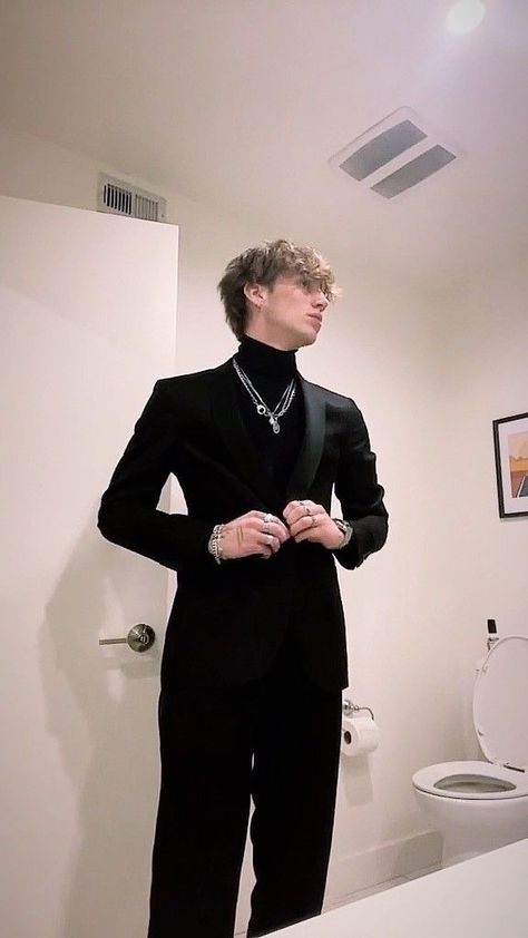 All Black Prom Fit Men, Plaid Fashion Men, Homecoming Turtleneck Men, Drip Suits Men, Male Event Outfit, Hoco Men Outfits Black, Black Fancy Outfits Men, Prom Outfits For Trans Guys, Men Fancy Outfit Classy