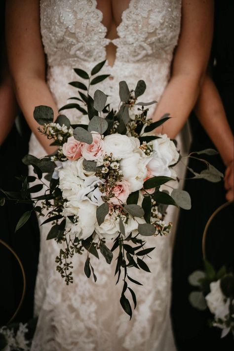 Dusty Pink White Green Wedding, Dusty Rose And Sage Green Wedding Theme Flowers, Blush Pink And White Bouquet Wedding, Fall Wedding Sage Green And Blush, Sage Bride Bouquet, Sage Green Dusty Rose Wedding Bouquet, Dusty Rose And Sage Green Bridal Bouquet, Sage Green And Blush Wedding Florals, White And Pink Rose Bouquet With Eucalyptus