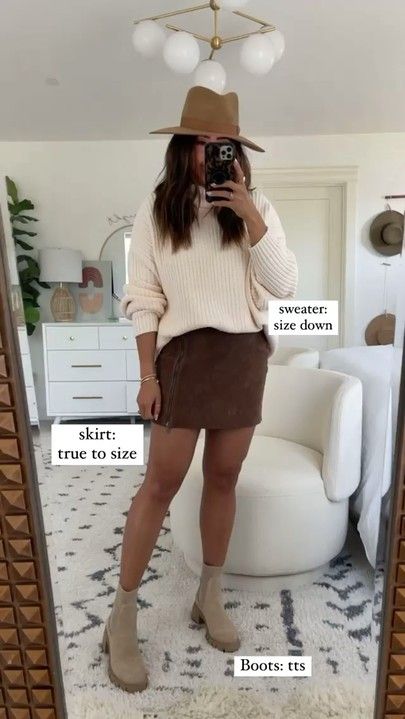 Suede Skirt Outfit Winter, Suede Skirt Outfit, November Outfits, What Should I Wear Today, Winter Skirt Outfit, What Should I Wear, Miniskirt Outfits, Picture Outfits, Suede Skirt