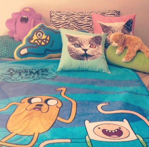 Tyler's Bed Adventure Time Nostalgia, Adventure Time Bedroom, Adventure Time Room, Aesthetic Language, 2000s Posters, Jun Liu, 2010s Nostalgia, 2013 Swag Era, Odd Future