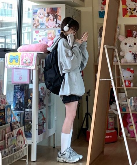 Japan School Aesthetic, Cute Bummy Outfit, Bummy Outfit, K Style, Cute Streetwear, Japan Streetwear, Looks Black, Streetwear Style, Swaggy Outfits