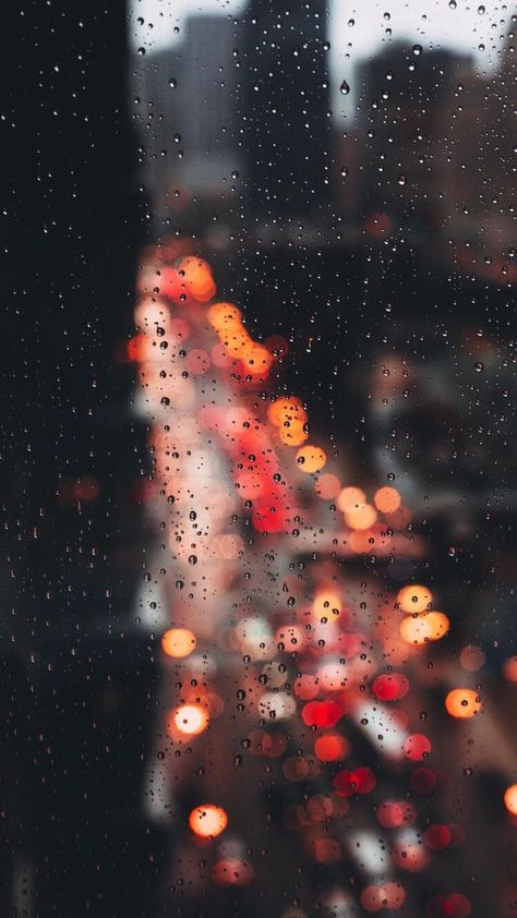 New-York-Rain-Drops-iPhone-Wallpaper New York Rain, Bokeh Photography, Foto Tips, Jolie Photo, Rain Drops, City Lights, Phone Wallpapers, The Window, Rainy Days