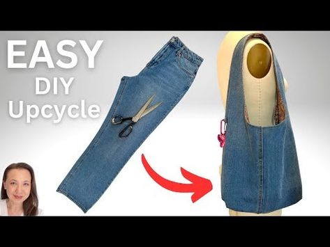 How to make a Lined Denim Jeans Hobo Bag - NO zipper Easy DIY - YouTube Denim Bag Tutorial, Hobo Bag Tutorials, Jeans Bag Diy, Denim Hobo Bag, Denim Bags From Jeans, Diy Jean Bag, Bag From Old Jeans, Upcycling Jeans, Recycled Denim Bags