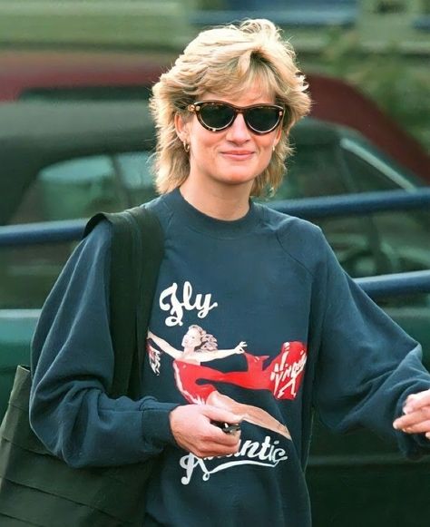 Diana Paparazzi, Diana Haircut, Princess Diana Hair, Prins William, Princess Diana Fashion, Princess Diana Photos, Princess Diana Pictures, Diana Fashion, Princes Diana