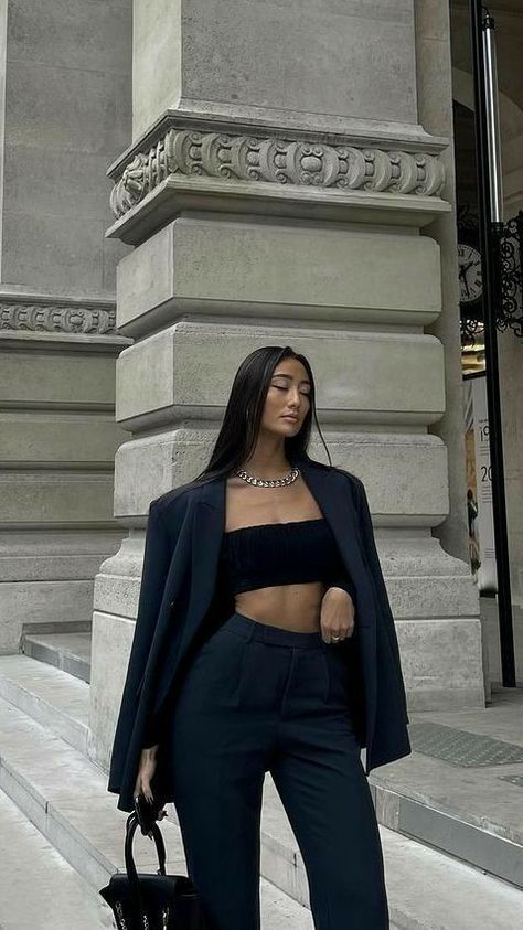 Bosswoman Aesthetic, Black Elegant Outfit Classy Chic, Dramatic Outfits Style, Chique Outfits, Elegante Casual, Looks Chic, Blazer Outfits, Fancy Outfits, Lookbook Outfits