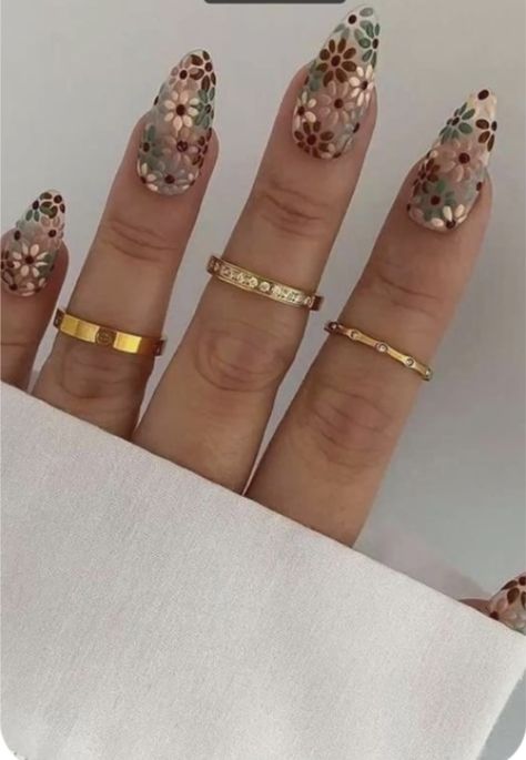 Nail Ideas Brown, Short Fall Nail, Vacation Nails Beach, Brown Nails Design, Nails Design Ideas, Nail Color Trends, October Nails, Flower Nail Designs, Leopard Nails