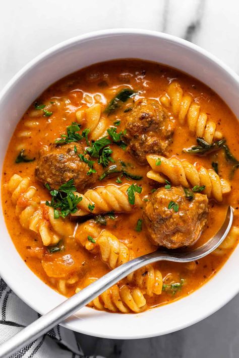 Meatball Recipes Pasta, Rigatoni Meatball Soup, Cozy Recipes Dinners, Sweet Soup Recipes, Healthy Hot Recipes, Fall Cozy Meals, Meals For Heart Health, Easy Brothy Soup Recipes, Soup With Jalapenos