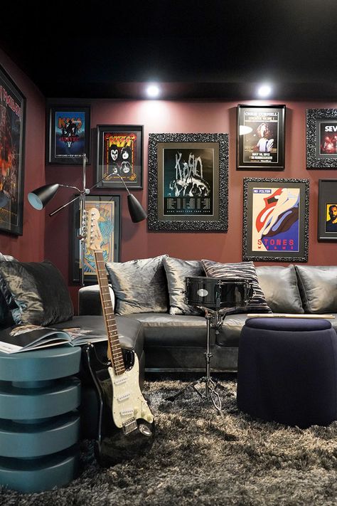 Music Studio Room Diy, Rock N Roll Living Room, Rock N Roll Bedroom, Rock And Roll Room, Casa Rock, Music Room Design, Rock Room, Music Bedroom, Home Music Rooms