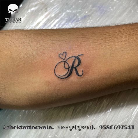 R Font Tattoo, R Finger Tattoo Letter, R Tattoos Letter, Tattoo Letter R Initials, R A Tattoo Letter, Letter I Tattoo Initials, The Letter R Tattoo, Small R Tattoo Letter, Letter R Tattoo Ideas Fonts