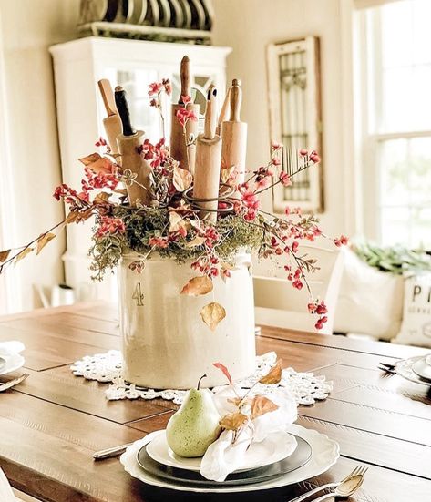 Wendy•Thankful Home on Instagram: “I’m loving this beautiful centerpiece by @paisleypearhome What a creative way to display your wooden rolling pins!! I only have two rolling…” Crock Decorating Ideas, Old Rolling Pins, Crock Decor, Rolling Pin Display, Antique Crocks, Instagram Decor, Vintage Crock, Neutral Fall Decor, Kitchen Counter Decor