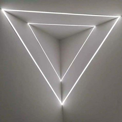 Profile Light Wall Design, Wall Profile Light, Ceiling Profile Light Design, Wall Lighting Design Interiors, Indirect Lighting Ceiling, Profile Lighting Ceilings, Light Line Design, Neon Light Ideas, Profile Light Design