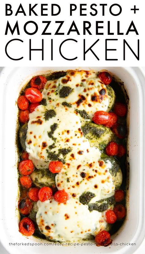 One Dish Chicken Meals Healthy, Low Carb Chicken Bake, Pesto Chicken Dinner, Chicken Mozzarella Bake, Chicken Pesto Recipe, Healthy Pesto Dinner Recipes, Mozzarella Meals, Pesto Chicken Recipes Baked, Easy Pesto Chicken