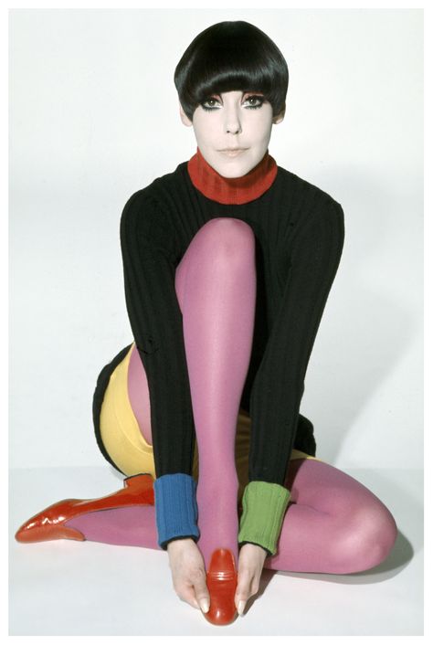 Peggy Moffitt - Google Search 60s Fashion Icons, The 60s Fashion, Peggy Moffitt, William Claxton, Rudi Gernreich, Clothes Encounters, Fashion 1960s, Sixties Fashion, Colour Blocking