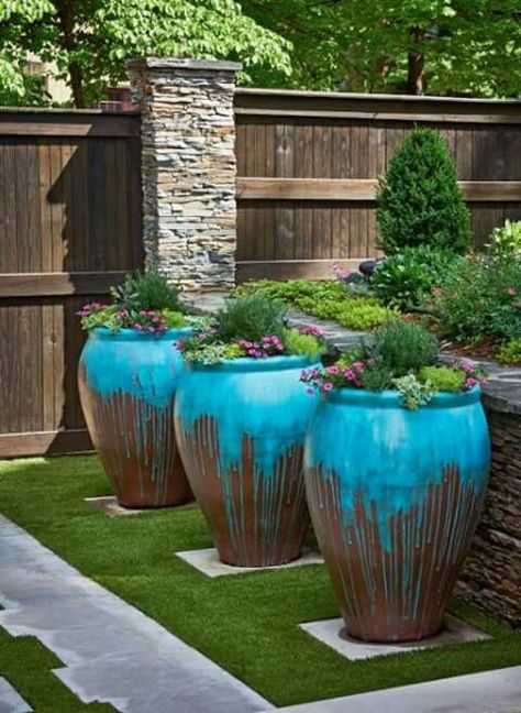 Blue Outdoor Planters, Garden Vases Outdoor, Garden Magazine, Potted Plants Outdoor, Color And Light, Flower Pots Outdoor, Garden Containers, Home Magazine, Outdoor Decor Backyard