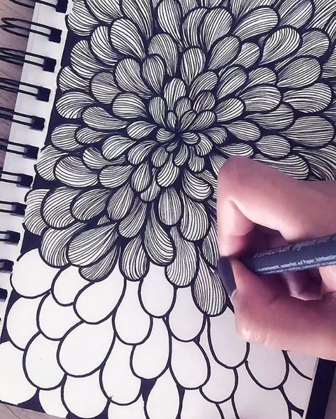 Zen Doodle Flowers, Simple Doodles Art, Simple Patterns To Draw, Doodle Drawings Zentangle Patterns, Zen Drawings, Doodle Zen, Doodling Tutorial, Zen Artwork, Doddle Art