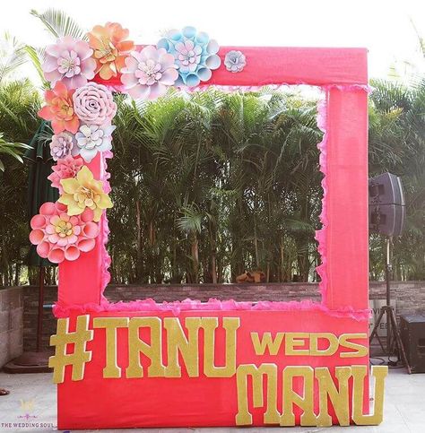 Wedding Photo Booth Ideas For Oh Not-So-Boring Couple Photographs Photobooth For Wedding Indian, Selfi Point Decoration For Wedding, Selfie Point Decoration Wedding, Onam 2024, Wedding Photo Booth Ideas, Photobooth Decor, Selfie Point, Photo Booth Ideas, Photo Booth Design