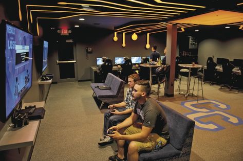 Game Center Design Ideas, Gaming Zone Interior Design, Gaming Lounge Interior Design, Playstation Room Design, Game Room Sofa, Game Room Layout, Playstation Shop, Gaming Cafe, Game Lounge