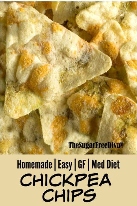 Chickpea Chips, Homemade Crackers Recipe, Chickpea Flour Recipes, Med Diet, Healthy Chips, Homemade Crackers, Chickpea Recipes, Cracker Recipes, Chips Recipe