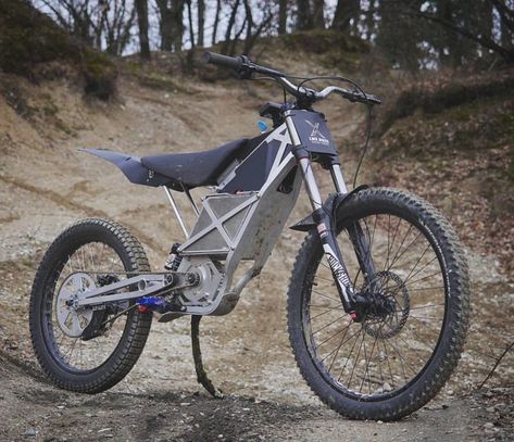 Electric Bike Diy, Ebike Electric Bicycle, Electric Bike Bicycles, Motorcycle Images, Mx Bikes, Touring Motorcycles, Electric Dirt Bike, Electric Motorbike, Best Electric Bikes