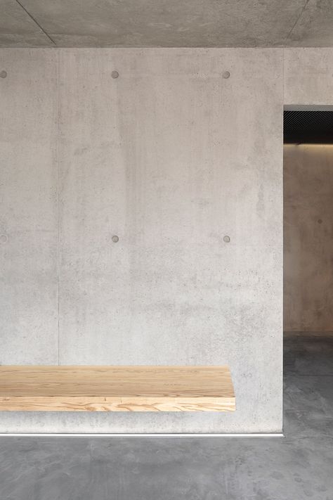 Concrete Interiors, Concrete Wood, Minimalism Interior, Brutalism, Concrete Wall, Concrete Floors, Helsinki, Halle, Interior Architecture Design